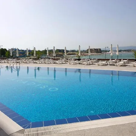Paradiso Dreams Boutique Hotel By Asteri Hotels 4* 内塞伯尔